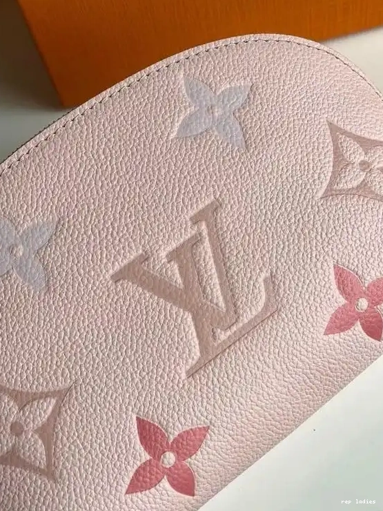 Cheap COSMETIC VUITTON LOUIS POUCH 0508